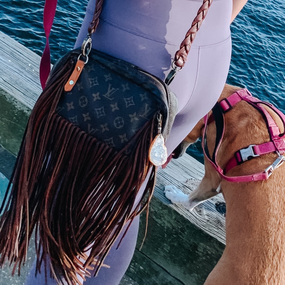VINTAGE BOHO BAGS Louis Vuitton crossbody